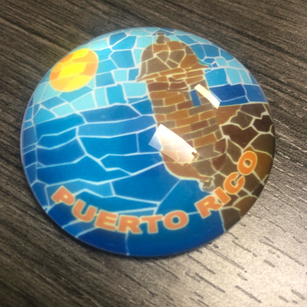 NWOT Paper weight from Puerto Rico